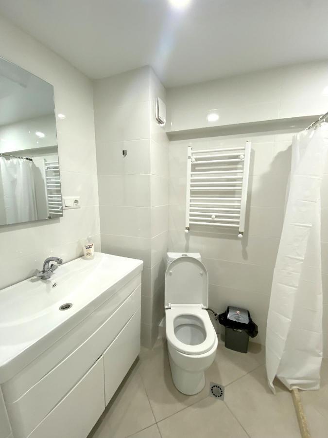 Gss - B Apartment Tiflis Exterior foto